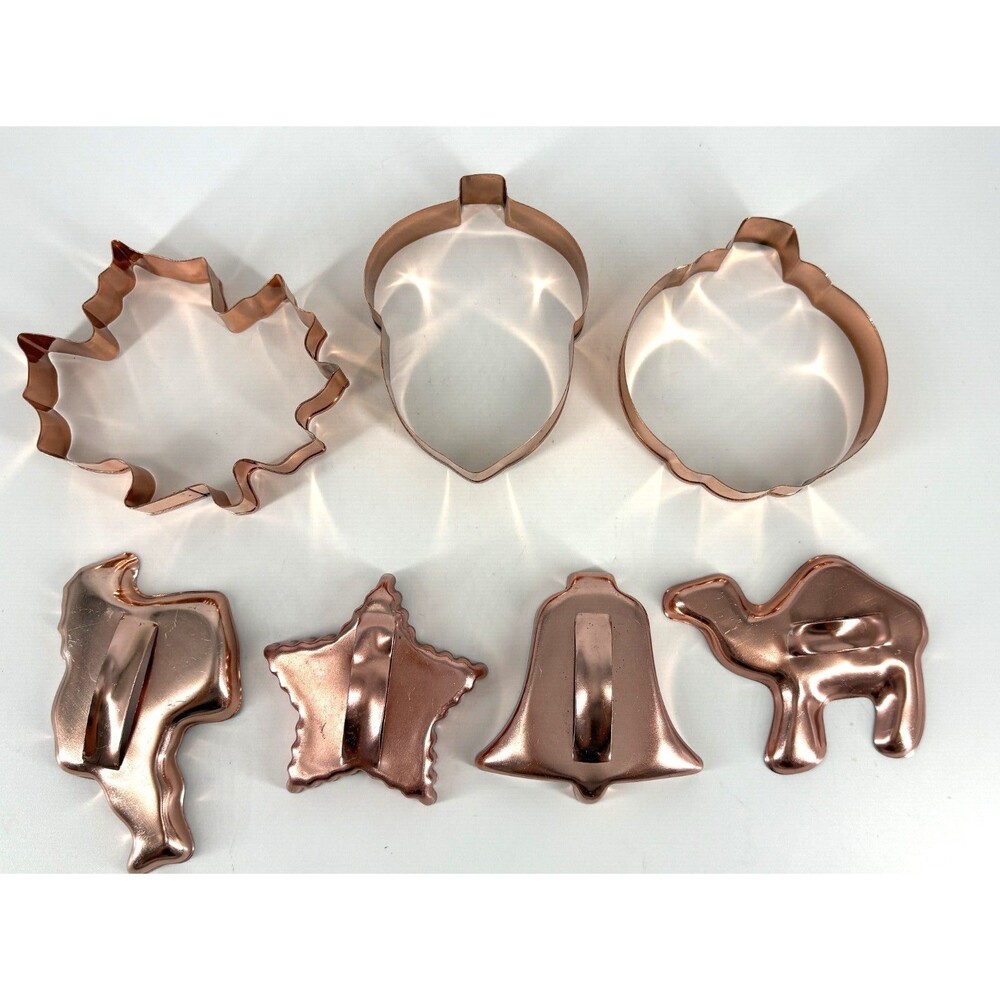 Lot of 7 Vintage Cookie Cutters -- 3 open
